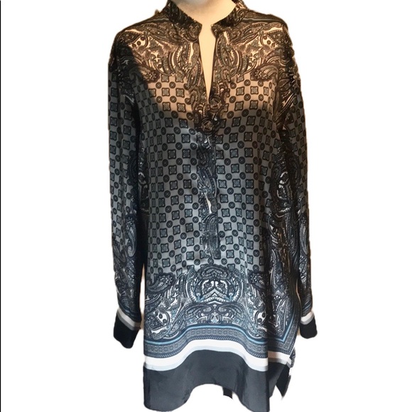 “ZARA” Blue Paisley Print Tunic Blouse .